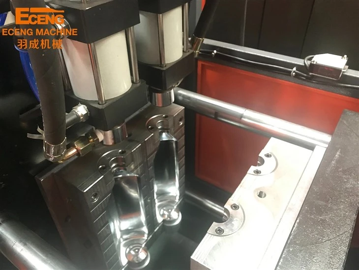YC-2L-2 Semi Auto PET Blowing Machine