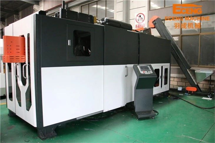 Plastic Bottle Moulding Machine